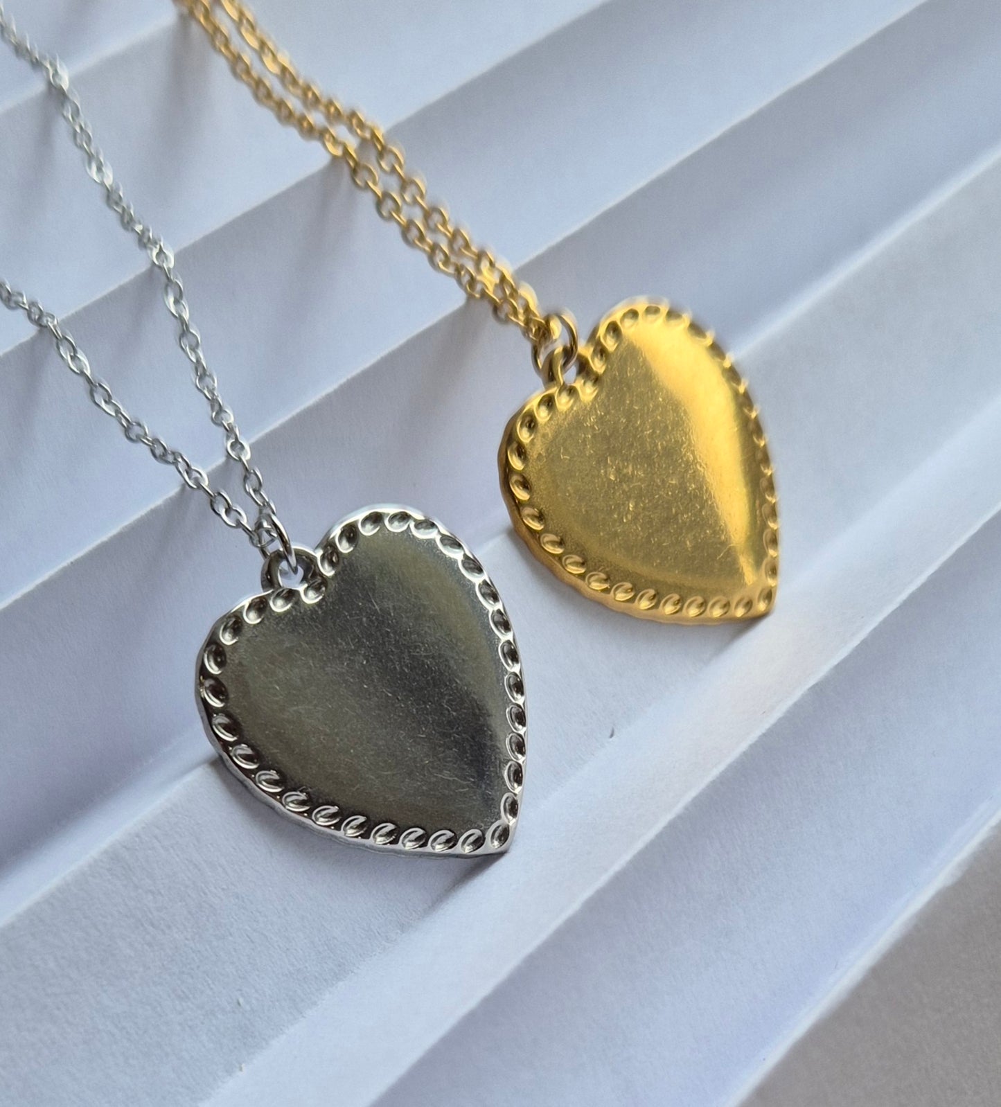 Heart Necklace Ainm (Name)