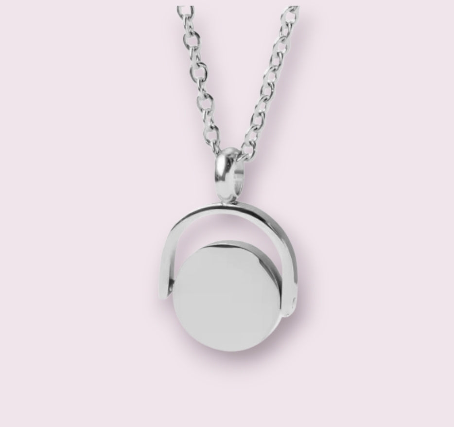 Ainm (Name) Spinner Necklace