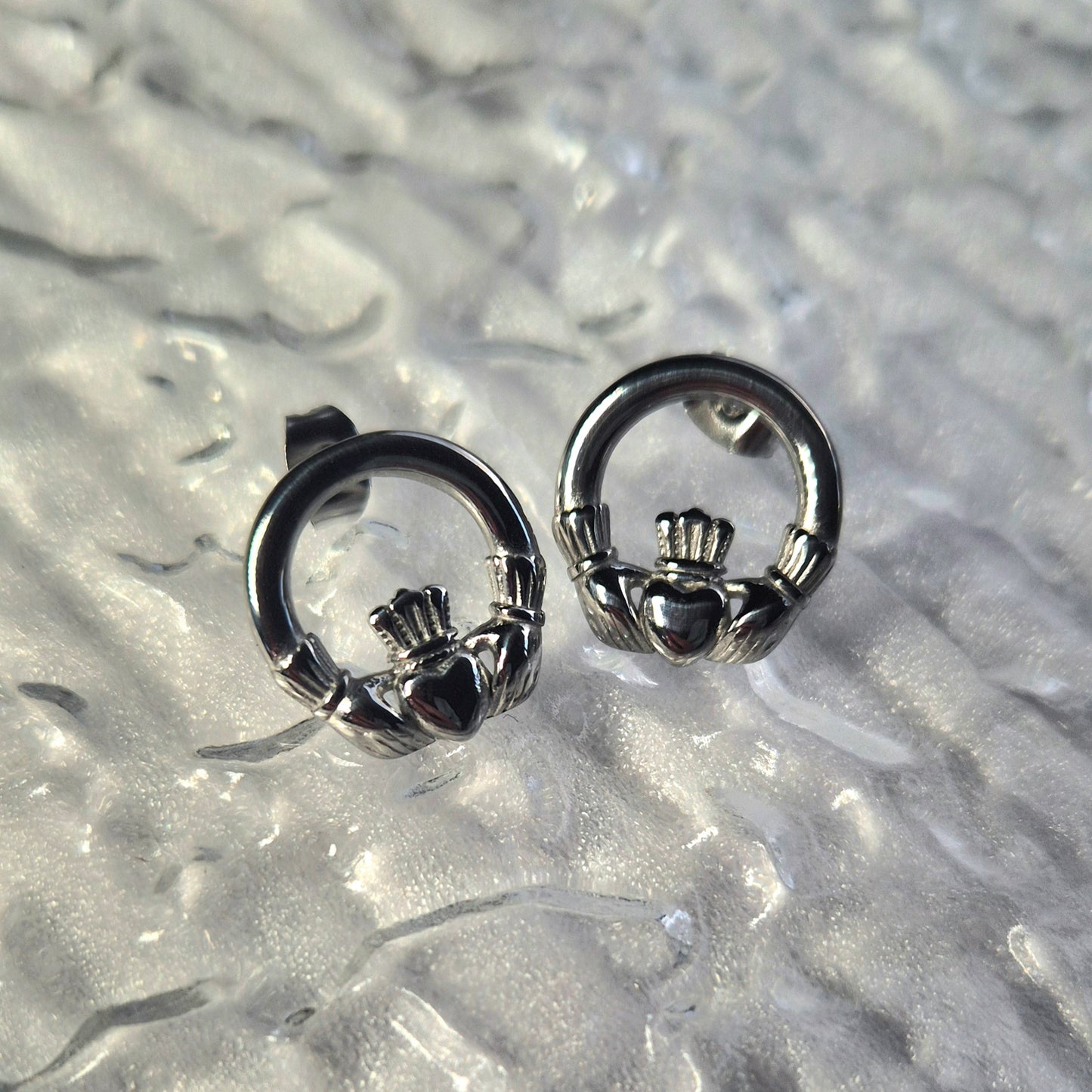 Claddagh Medium Studs