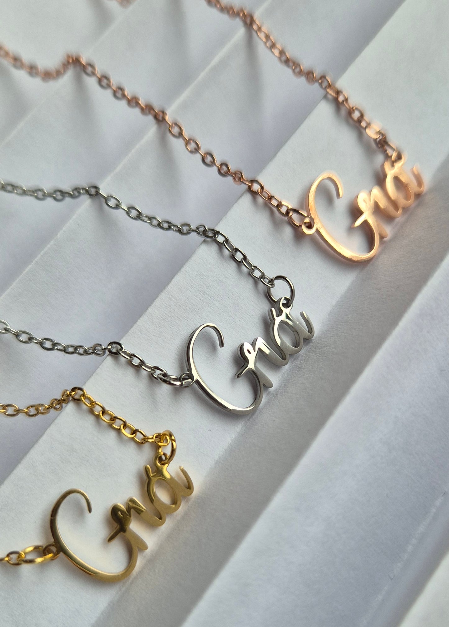 Grá Fine Necklace