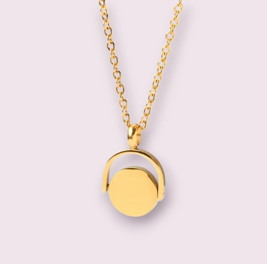 Ainm (Name) Spinner Necklace
