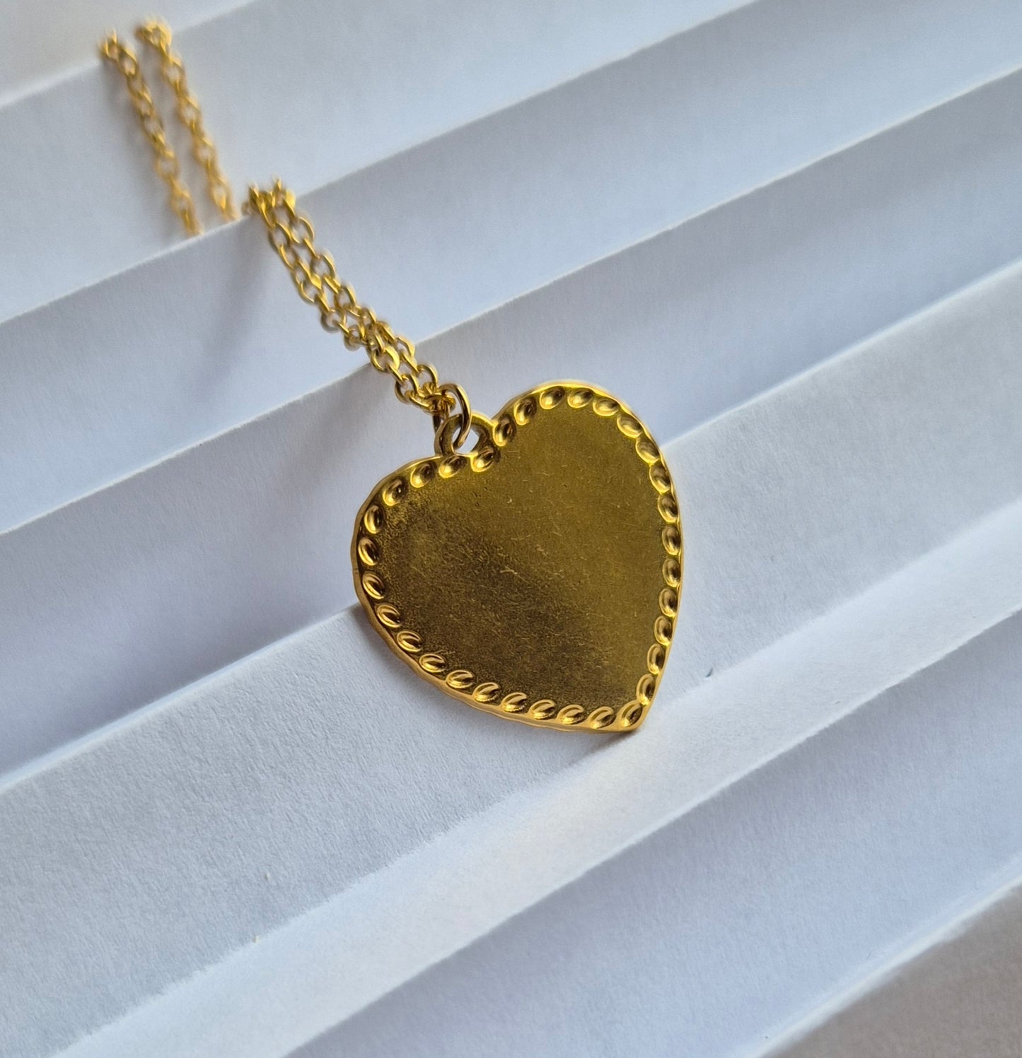 Heart Necklace Ainm (Name)