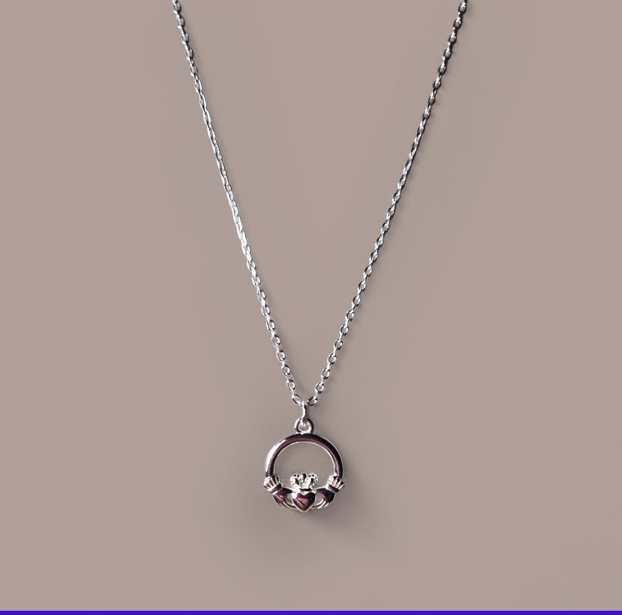 Sterling Silver Claddagh Necklace