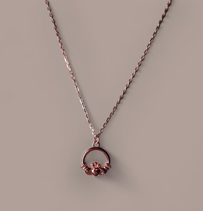 Sterling Silver Claddagh Necklace