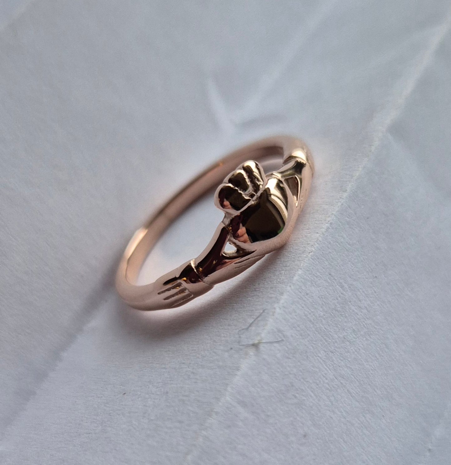 Dainty Claddagh Ring