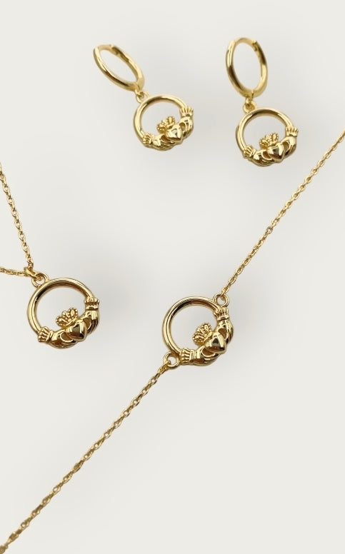 Dainty Sterling Silver Claddagh Set