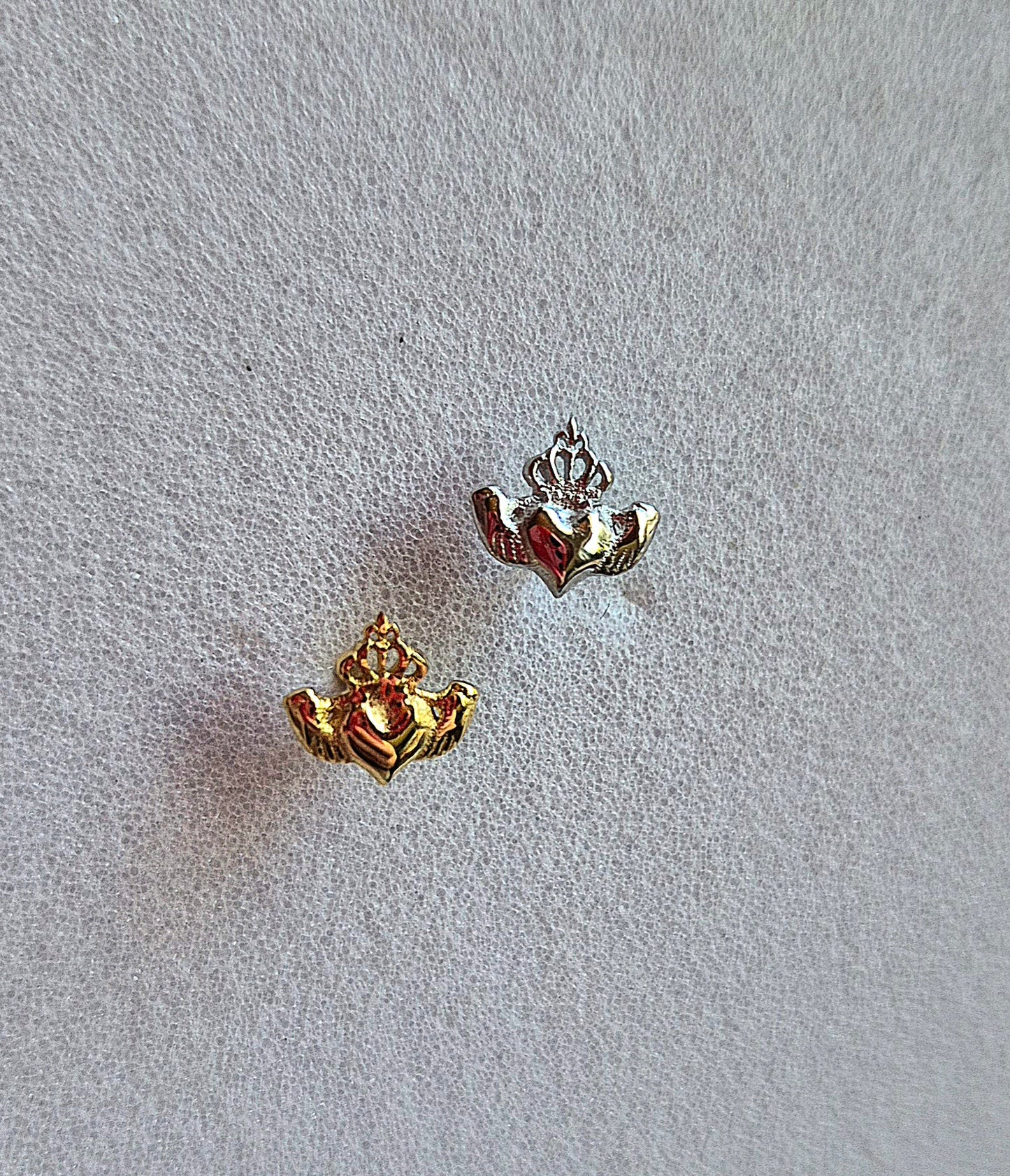Exclusive Claddagh Nose Stud