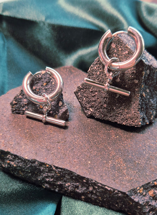 Dóchas T Bar Earrings