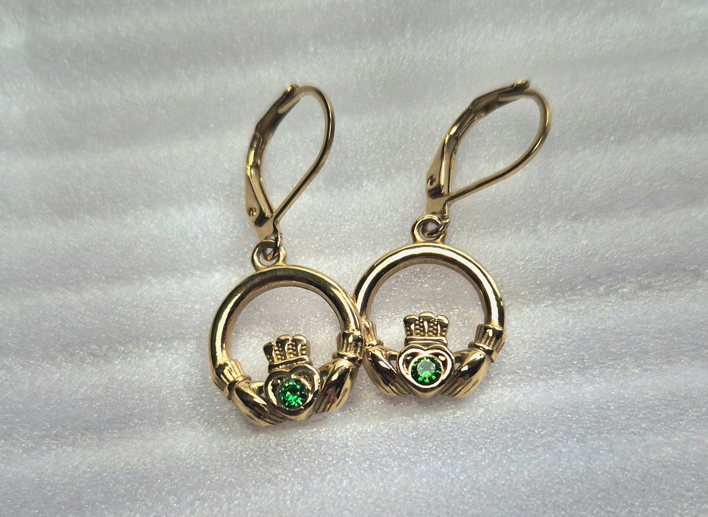 Claddagh Claw Drops