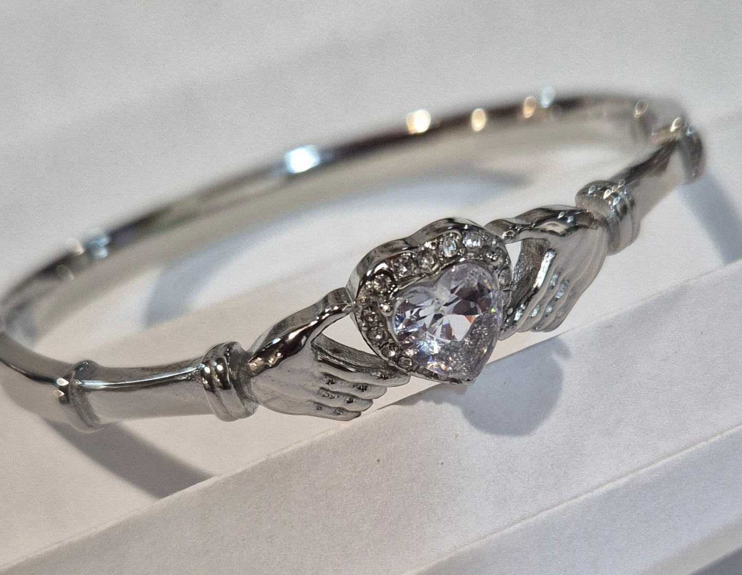 Fenian Claddagh Bangle White Zircon