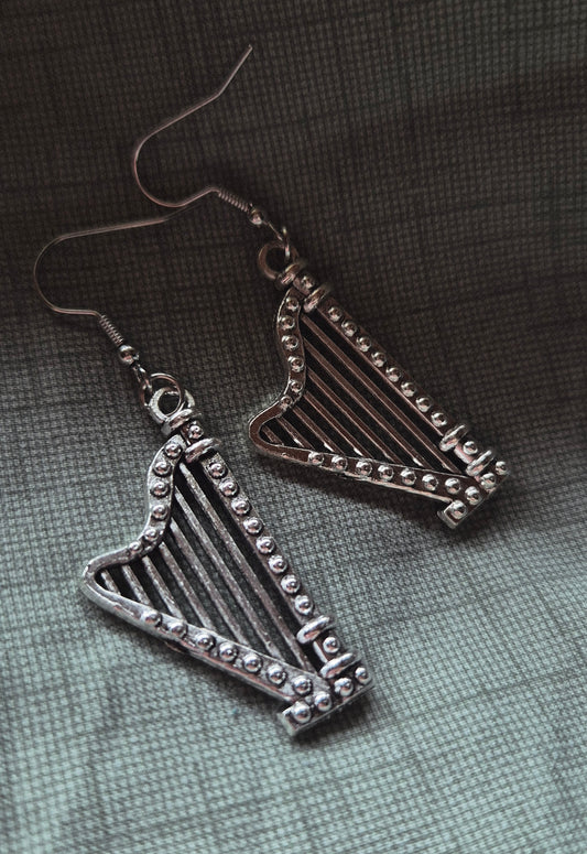 Cláirseach Harp Earrings
